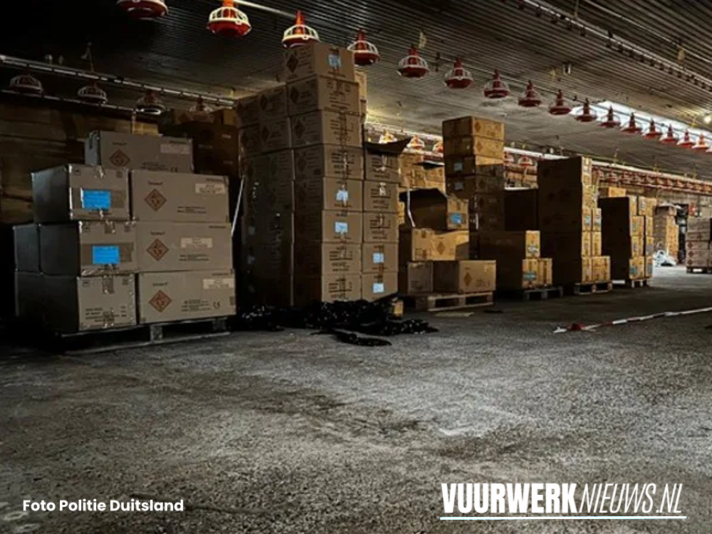 35 ton illegaal vuurwerk stond klaar voor de illegale Nederlandse markt Nieuws 2024